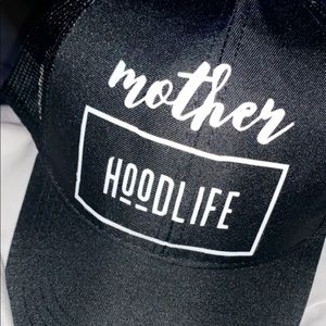 Black Mother HoodLife hat